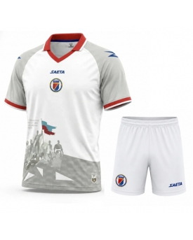 Billige Fotballdrakt Haiti Replika Bortedraktsett Barn VM 2026 Kortermet (med bukser)